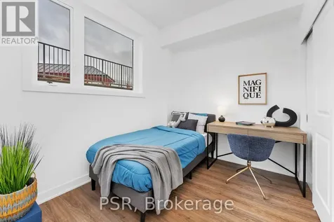 37 Danforth Road Toronto (oakridge) ON M1L 0J6