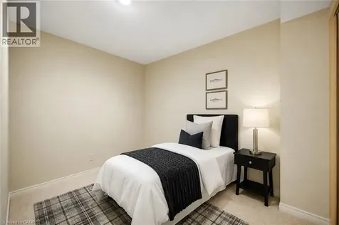 2275 Credit Valley Road Mississauga ON L5M 4N5