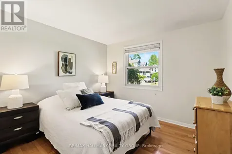 2640 Ulster Crescent Ottawa ON K1V 8J6