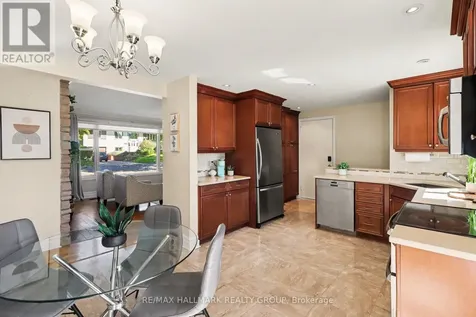 2640 Ulster Crescent Ottawa ON K1V 8J6