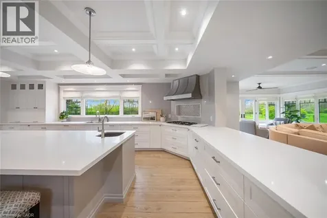 6502 Mcniven Road Burlington ON L7P 0K5