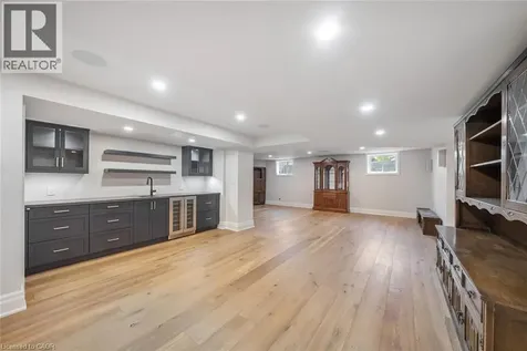 6502 Mcniven Road Burlington ON L7P 0K5