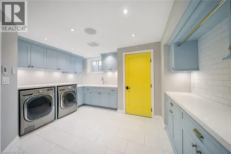 6502 Mcniven Road Burlington ON L7P 0K5