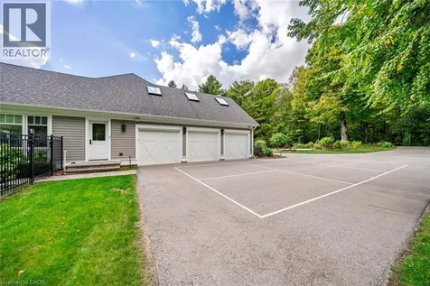 6502 Mcniven Road Burlington ON L7P 0K5