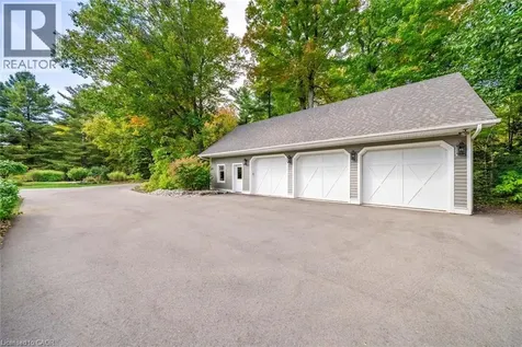6502 Mcniven Road Burlington ON L7P 0K5