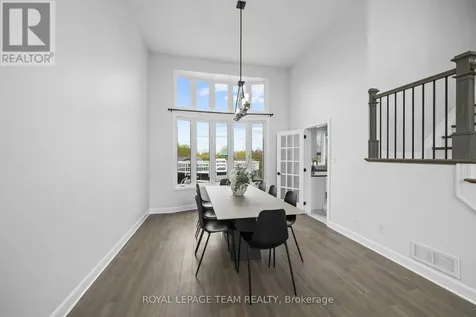 6936 Mary Anne Drive Ottawa ON K4P 0B9