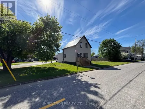 27 Anne Street Smiths Falls ON K7A 2R1
