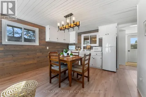 33 B Oakdale Lane Horton ON K7V 3Z8