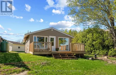 33 B Oakdale Lane Horton ON K7V 3Z8