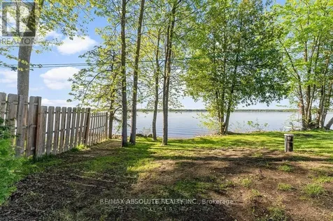 33 B Oakdale Lane Horton ON K7V 3Z8