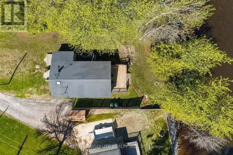 33 B Oakdale Lane Horton ON K7V 3Z8
