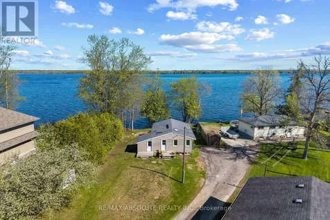 33 B Oakdale Lane Horton ON K7V 3Z8
