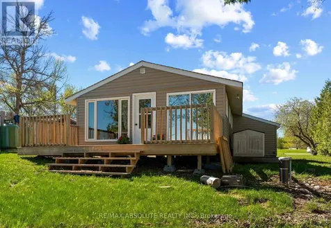 33 B Oakdale Lane Horton ON K7V 3Z8