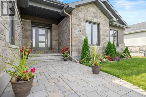 29 Whitetail Avenue South Stormont ON K0C 1P0