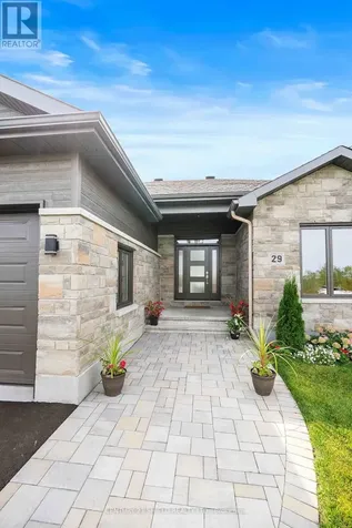 29 Whitetail Avenue South Stormont ON K0C 1P0