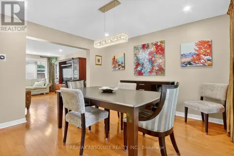 11 Mancil Drive Ottawa ON K2J 2K5
