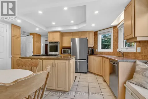 11 Mancil Drive Ottawa ON K2J 2K5
