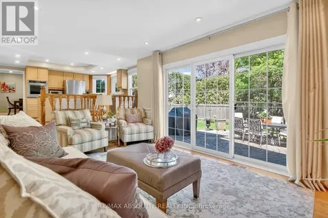 11 Mancil Drive Ottawa ON K2J 2K5