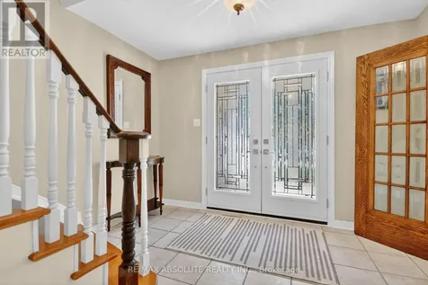 11 Mancil Drive Ottawa ON K2J 2K5