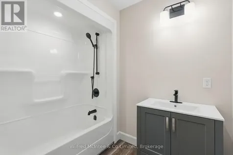 550 Wellington Street Minto ON N4W 3G9