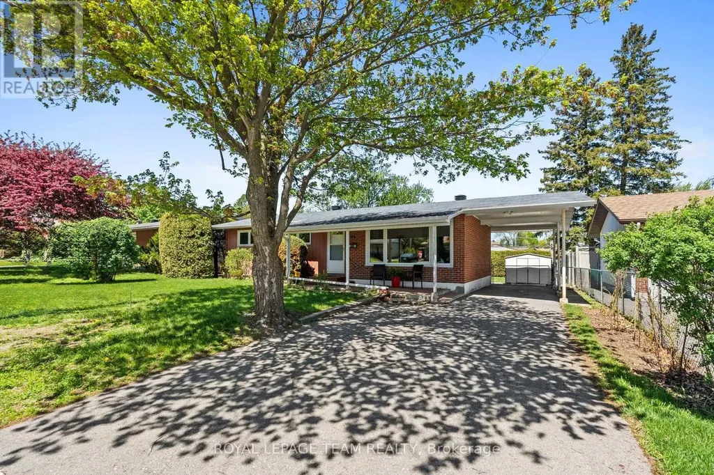 1131 Deer Park Road Ottawa ON K2E 6G7