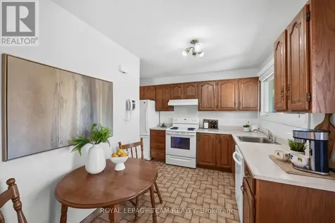 1131 Deer Park Road Ottawa ON K2E 6G7