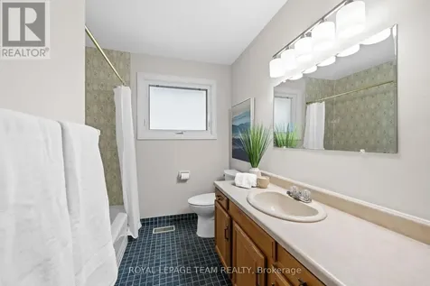 1131 Deer Park Road Ottawa ON K2E 6G7