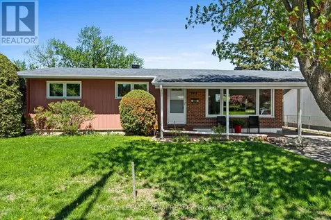1131 Deer Park Road Ottawa ON K2E 6G7