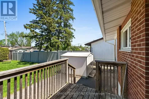 1131 Deer Park Road Ottawa ON K2E 6G7