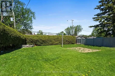 1131 Deer Park Road Ottawa ON K2E 6G7