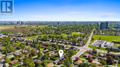 1131 Deer Park Road Ottawa ON K2E 6G7