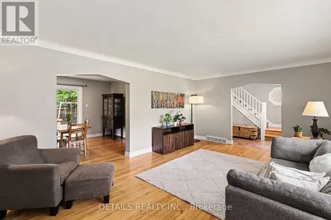 805 Smyth Road Ottawa ON K1G 1P2