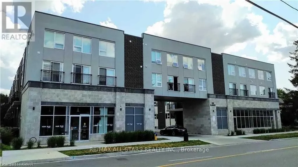 338 Albert Street Waterloo ON N2L 3T8