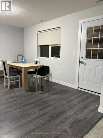 338 Albert Street Waterloo ON N2L 3T8
