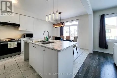33 Wintergreen Crescent Haldimand ON N3W 0H9