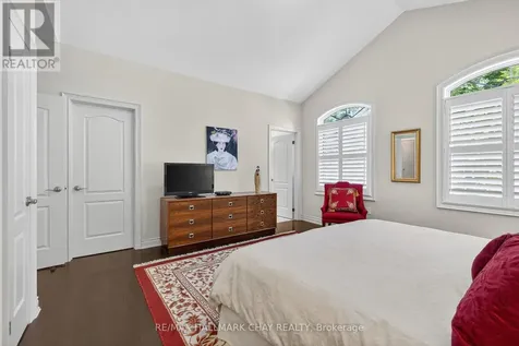 199 Ridge Way New Tecumseth ON L9R 0K5