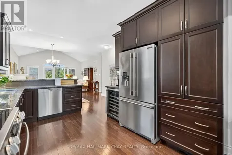 199 Ridge Way New Tecumseth ON L9R 0K5