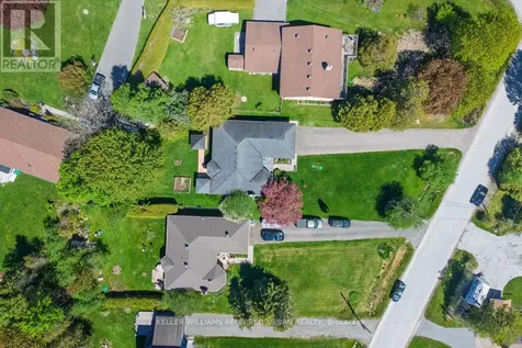 222 Aldred Drive Scugog ON L9L 1B4