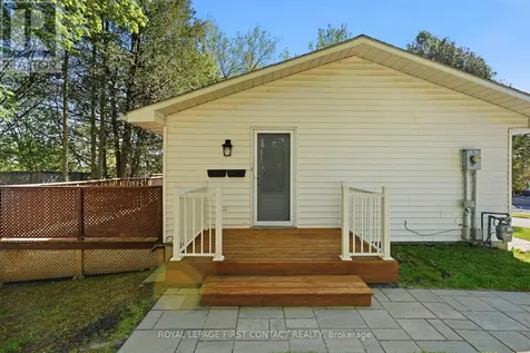 312 Barnett Avenue Midland ON L4R 4Z8