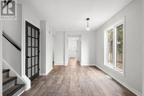 1083 Millwood Court Ottawa ON K1C 3E9