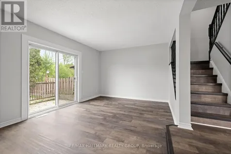 1083 Millwood Court Ottawa ON K1C 3E9