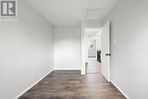 1083 Millwood Court Ottawa ON K1C 3E9