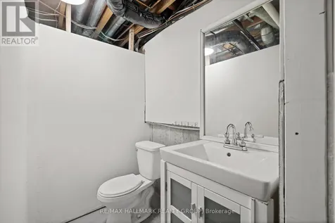 1083 Millwood Court Ottawa ON K1C 3E9