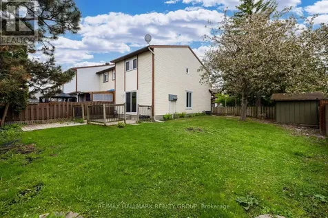 1083 Millwood Court Ottawa ON K1C 3E9