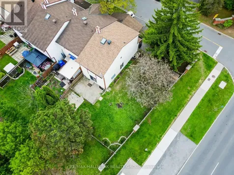 1083 Millwood Court Ottawa ON K1C 3E9