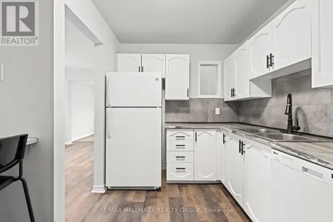 1083 Millwood Court Ottawa ON K1C 3E9