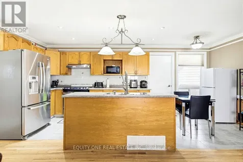 1112 Burgundy Lane Ottawa ON K1C 2M8