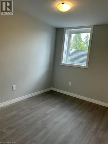 130 Otterbein Road Kitchener ON N2B 3E4