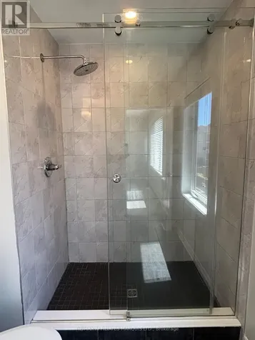526 Sturnidae Street Ottawa ON K6J 6W9