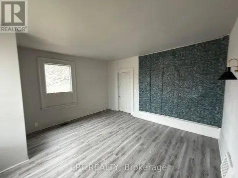37 Elizabeth Street North Brampton (downtown Brampton) ON L6X 1S3